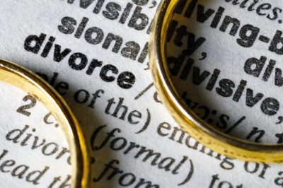 divorce and gold wedding rings